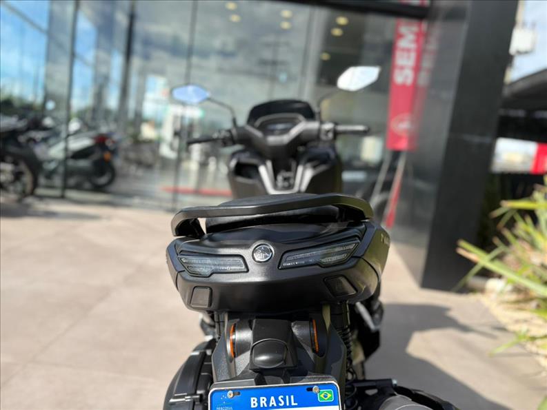 YAMAHA-NMAX 160 ABS-