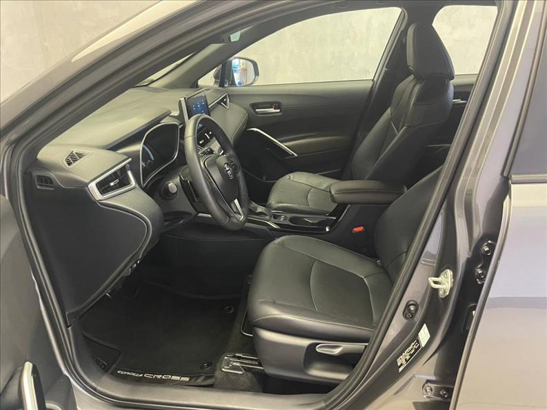 Toyota-COROLLA CROSS-2.0 Vvt-ie XRX