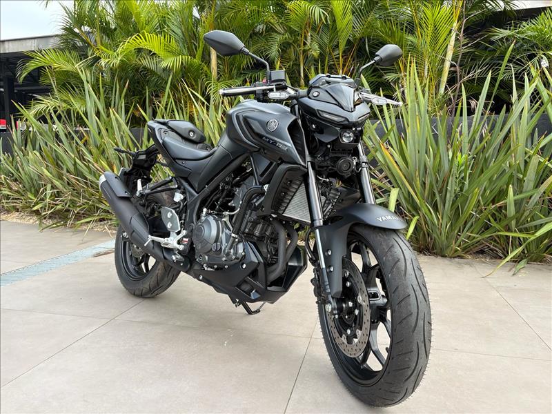 YAMAHA-MT-03-