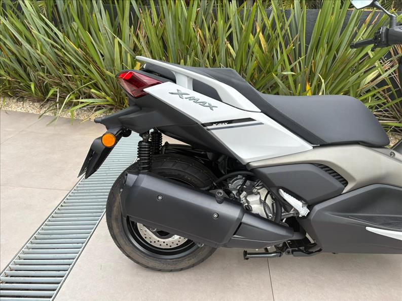 YAMAHA-XMAX 250 CONNECTED ABS-
