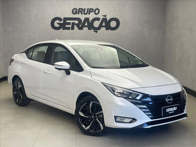 Nissan-VERSA-1.6 16V Exclusive