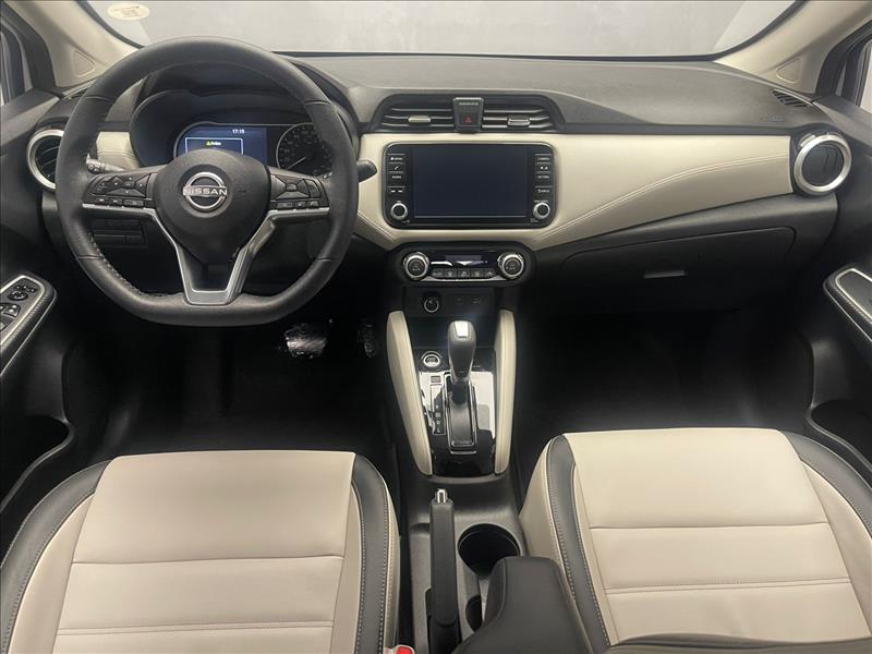 Nissan-VERSA-1.6 16V Exclusive