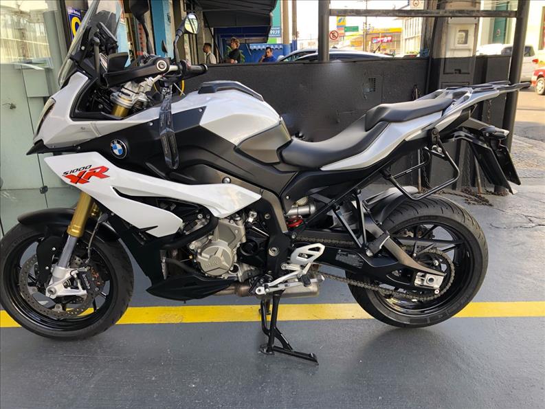 BMW S 1000 XR