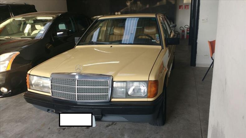 MERCEDES-BENZ 190 E 1.8 Sedan 8V
