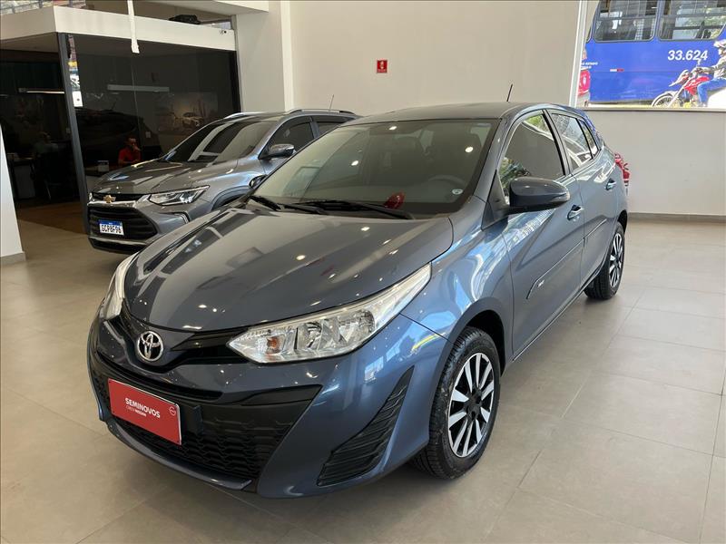  YARIS 