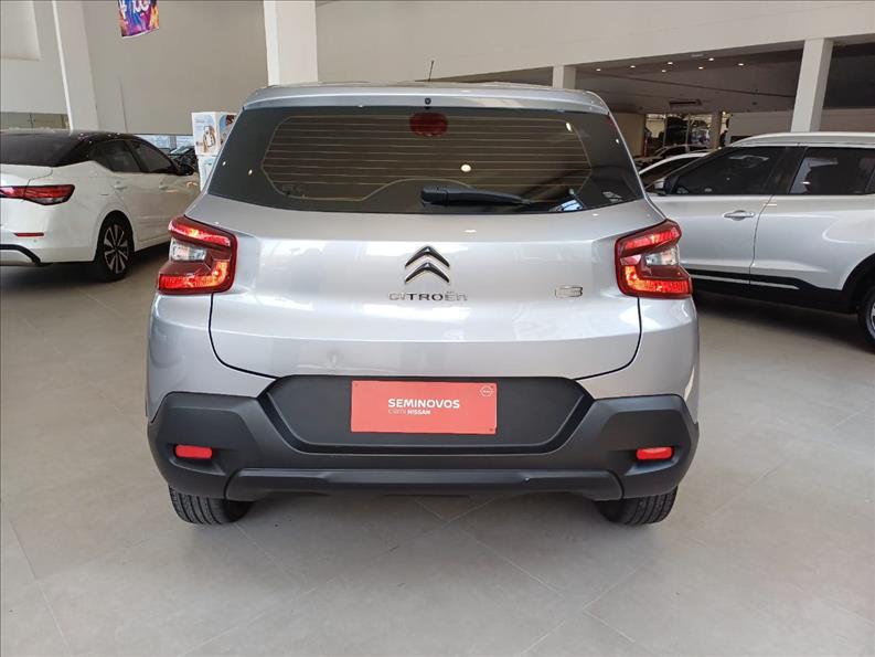 C3 