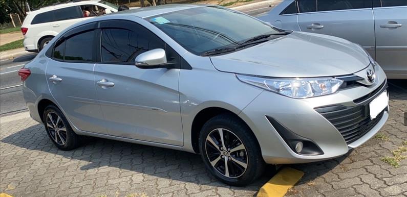  YARIS 