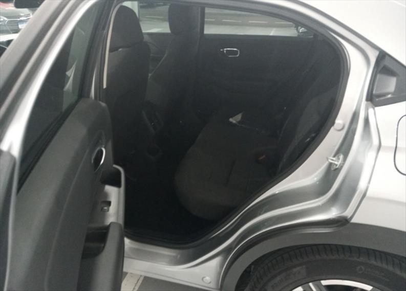  HR-V 