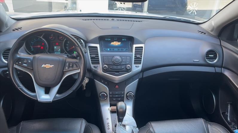  CRUZE 