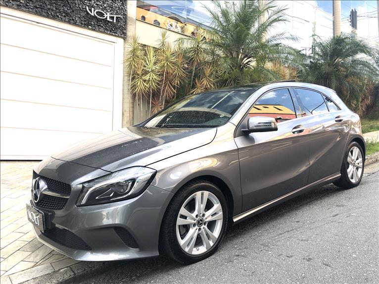 MERCEDES-BENZ A 200 1.6 CGI 7g-dct