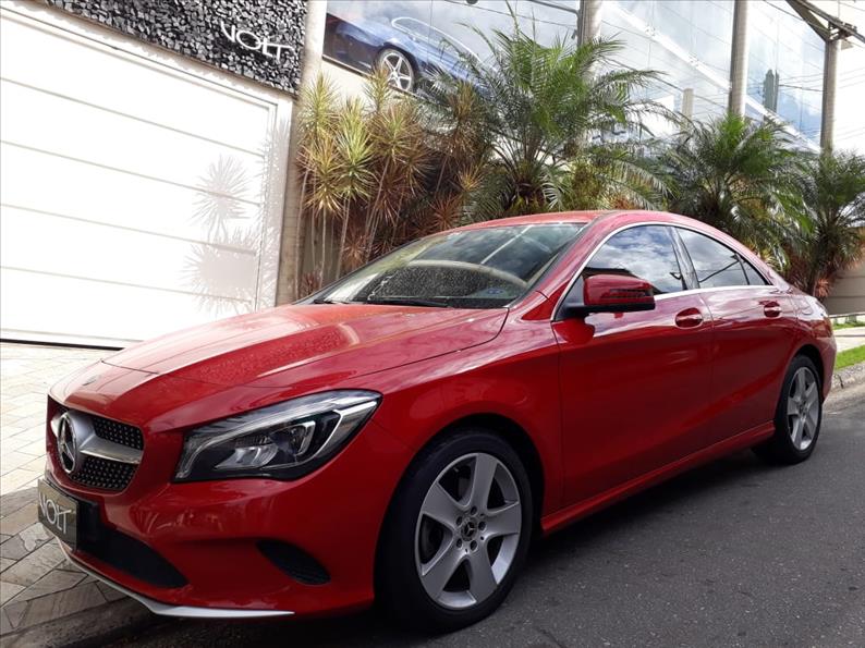 MERCEDES-BENZ CLA 180 1.6 CGI 7g-dct