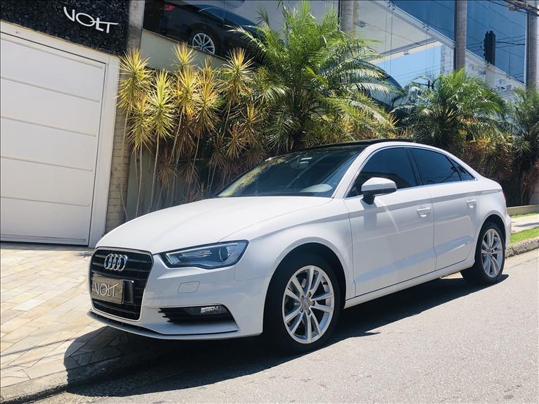 AUDI A3 2.0 TFSI Sedan Ambition 16V