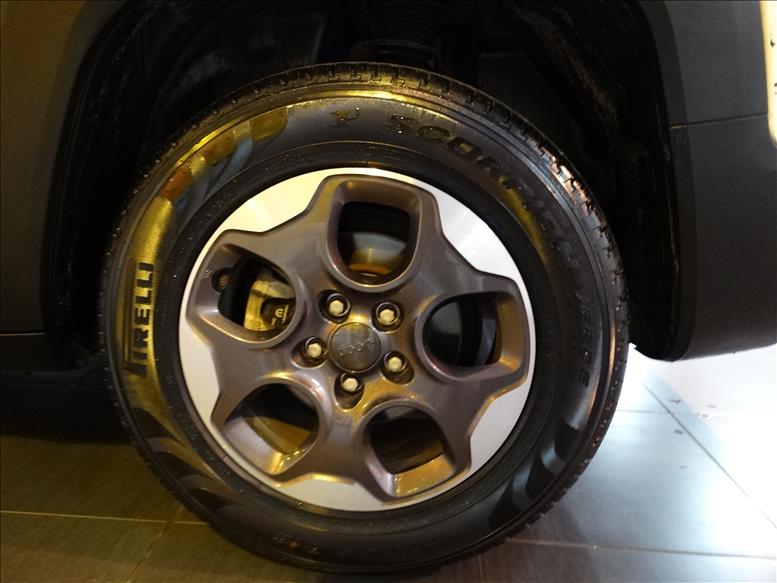 Jeep RENEGADE 1.8 16V Sport