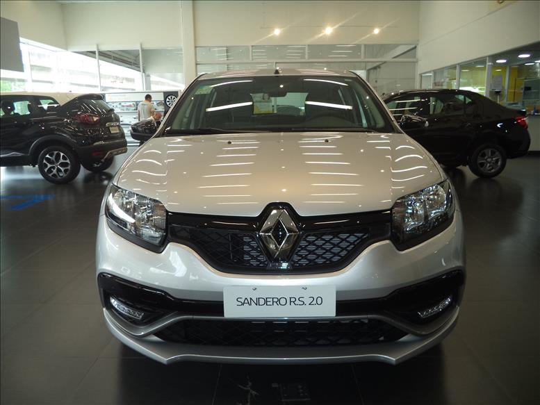 RENAULT SANDERO 2.0 16V RS