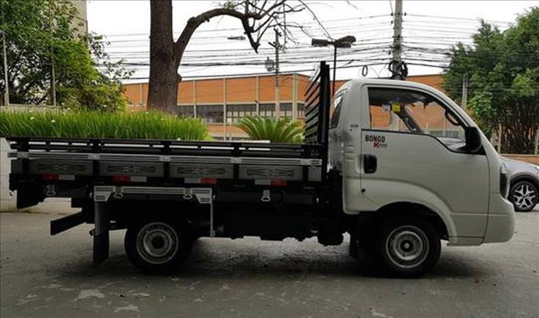 BONGO 2.5 TD STD CS BONGO 2.5 TD STD CS