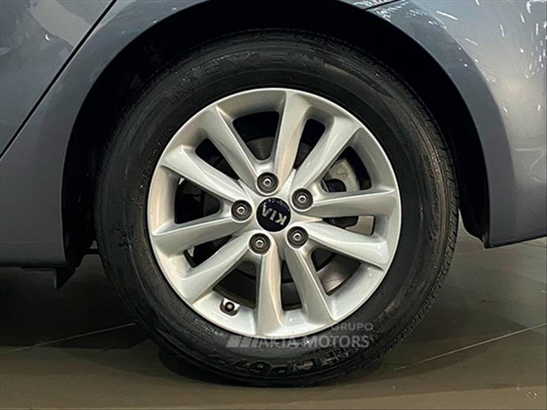 CERATO 1.6 SX 16V CERATO 1.6 SX 16V