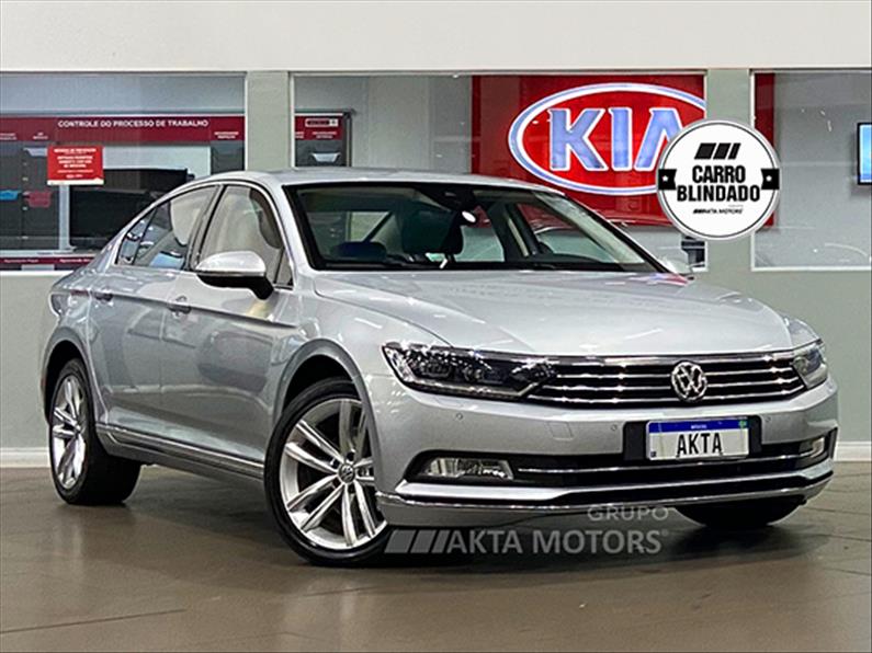 PASSAT 2.0 16V TSI Bluemotion Highline PASSAT 2.0 16V TSI Bluemotion Highline