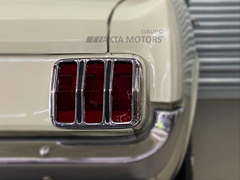 MUSTANG 5.0 Hardtop V8 MUSTANG 5.0 Hardtop V8