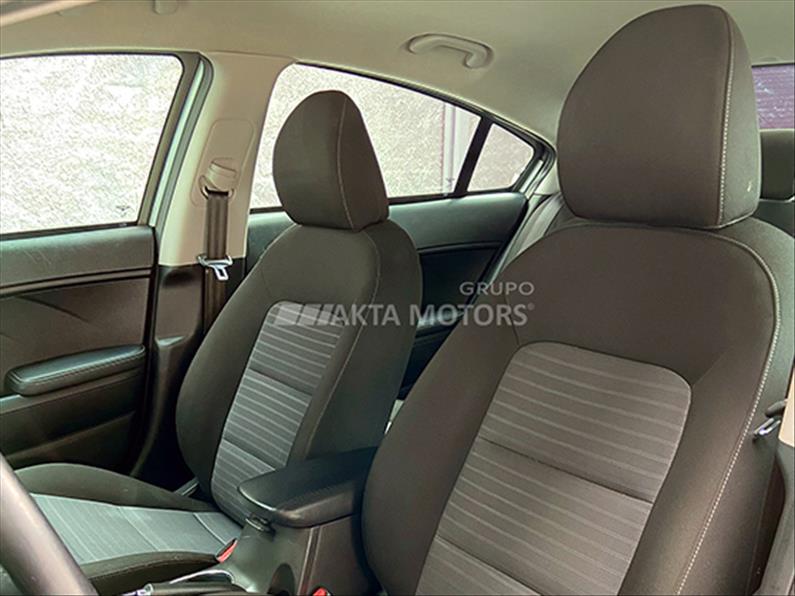 CERATO 1.6 SX 16V CERATO 1.6 SX 16V