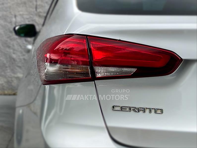 CERATO 1.6 SX 16V CERATO 1.6 SX 16V