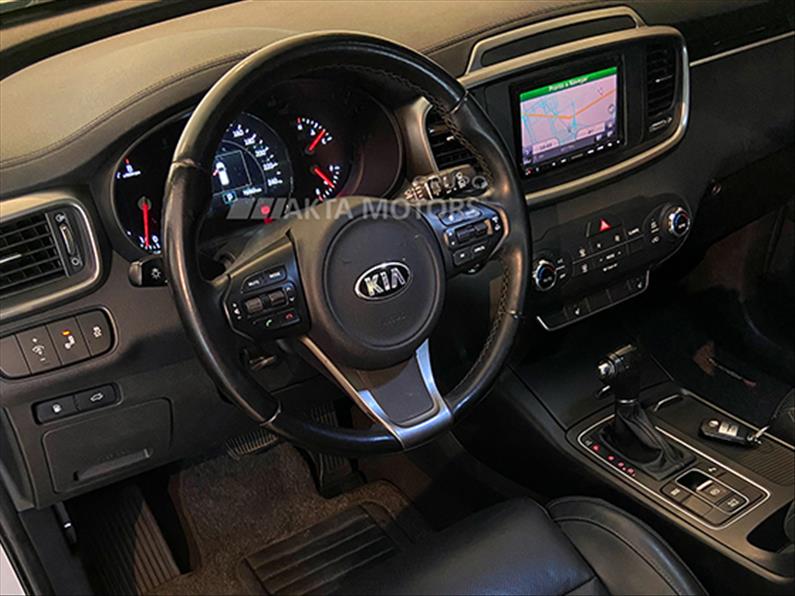 SORENTO 3.3 EX V6 24V 7 Lugares SORENTO 3.3 EX V6 24V 7 Lugares