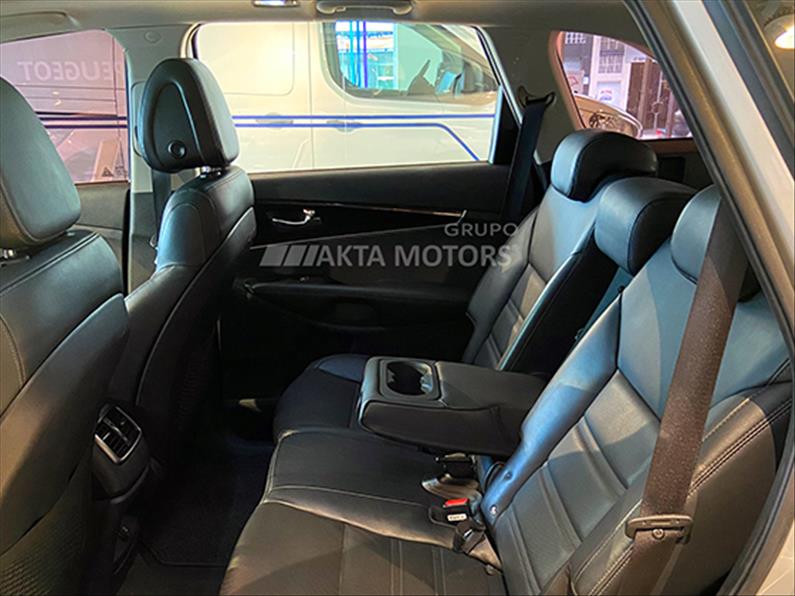 SORENTO 3.3 EX V6 24V 7 Lugares SORENTO 3.3 EX V6 24V 7 Lugares