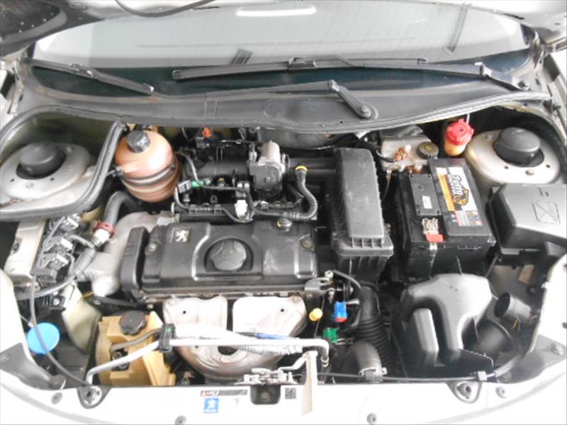 Peugeot 207 1.4 XR 8V