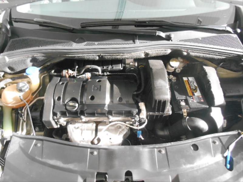 Peugeot 2008 1.6 16V Allure