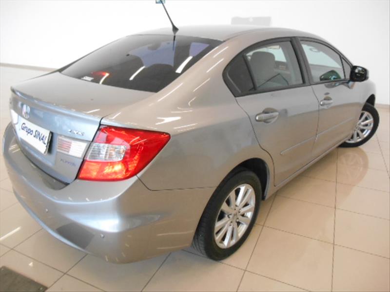 Honda CIVIC 1.8 LXS 16V