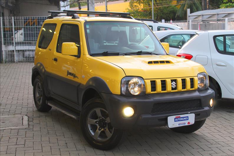 Seminovos certificados SUZUKI JIMNY 1.3 4ALL 4X4 16V GASOLINA 2P MANUAL