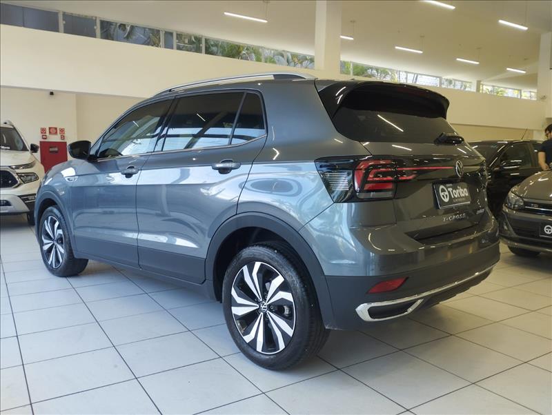  T-CROSS 