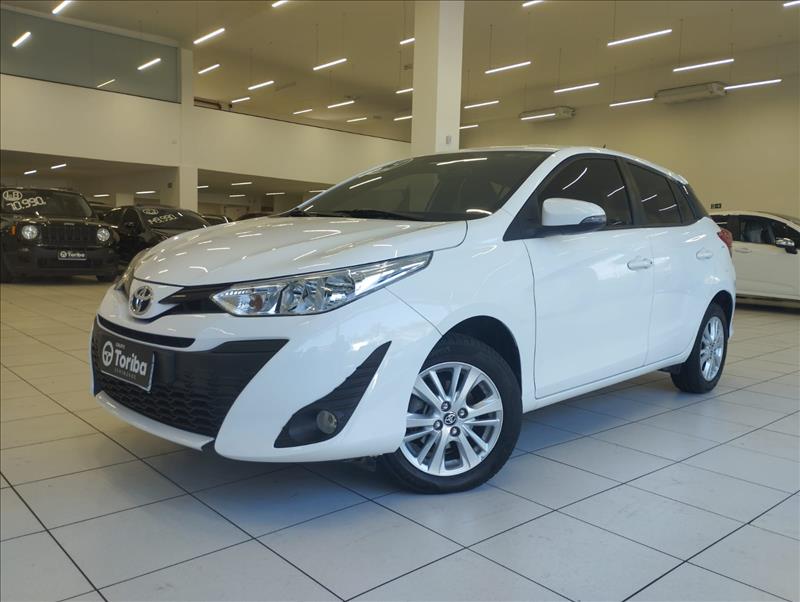  YARIS 