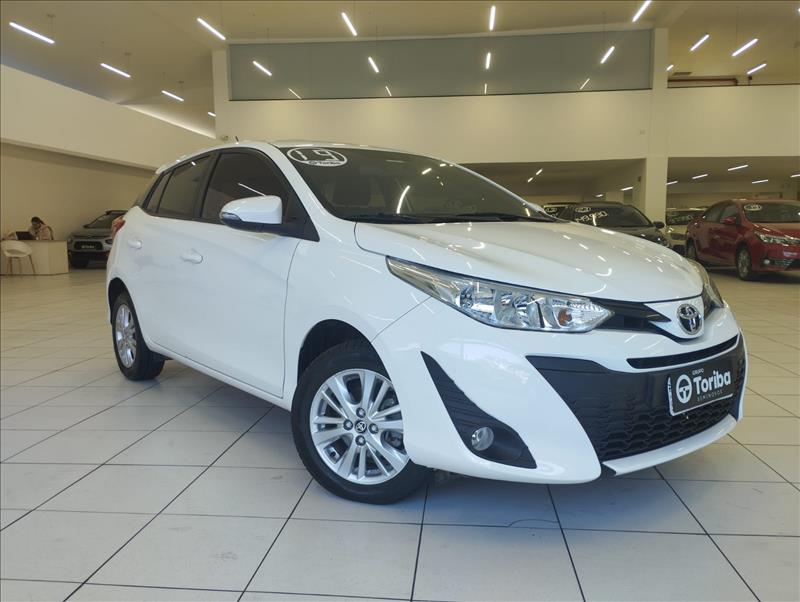  YARIS 