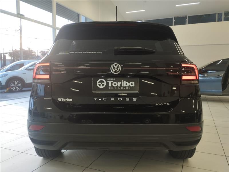  T-CROSS 