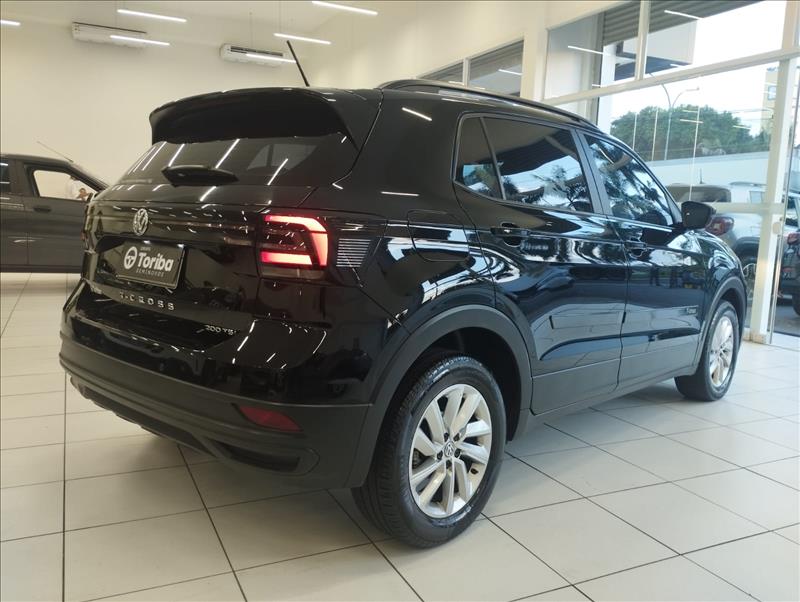  T-CROSS 