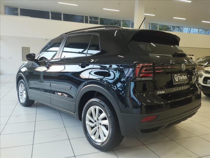 T-CROSS 