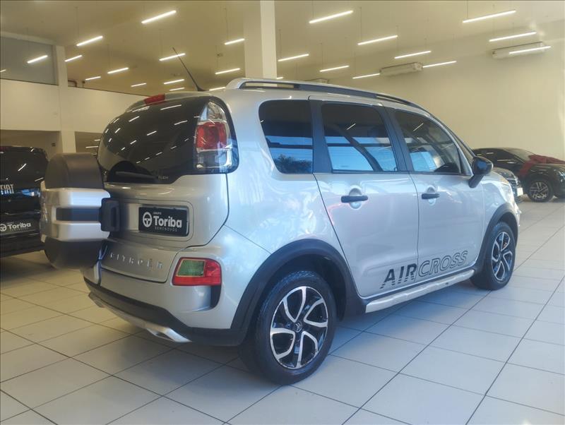  AIRCROSS 