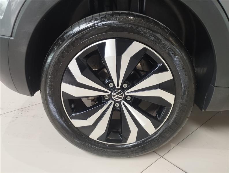  T-CROSS 
