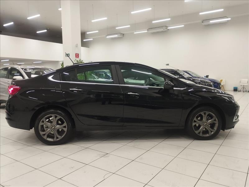  CRUZE 