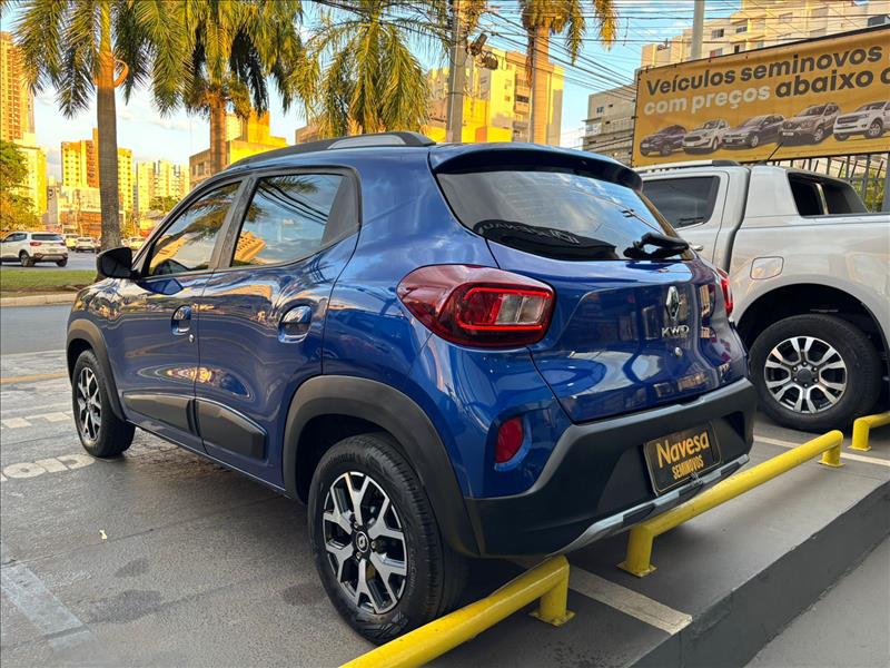 KWID  1.0 12V SCE Outsider 3  KWID  1.0 12V SCE Outsider 3