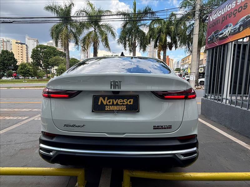  FASTBACK  1.0 Turbo 200 Impetus 4