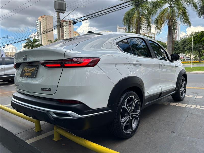  FASTBACK  1.0 Turbo 200 Impetus 5