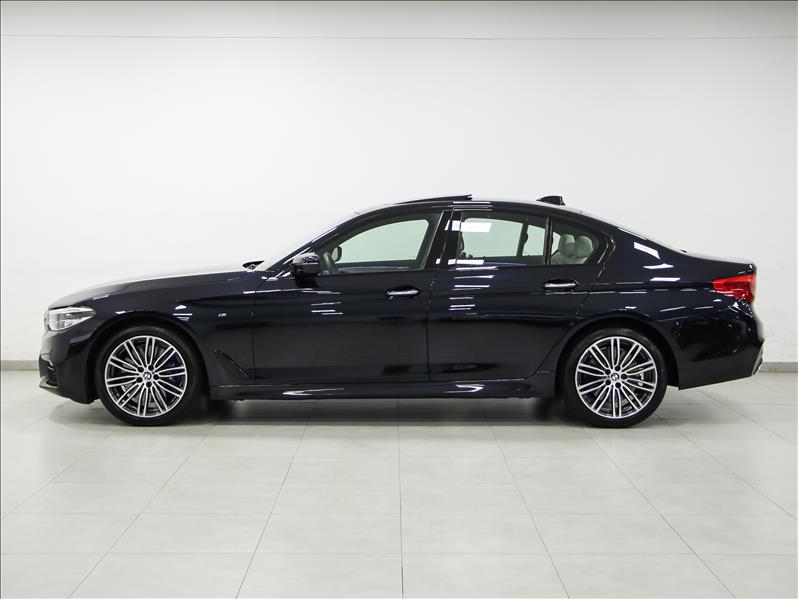 BMW 540I 3.0 24V Turbo M Sport