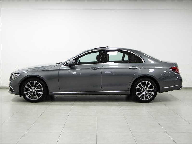 MERCEDES-BENZ E 250 2.0 CGI Exclusive