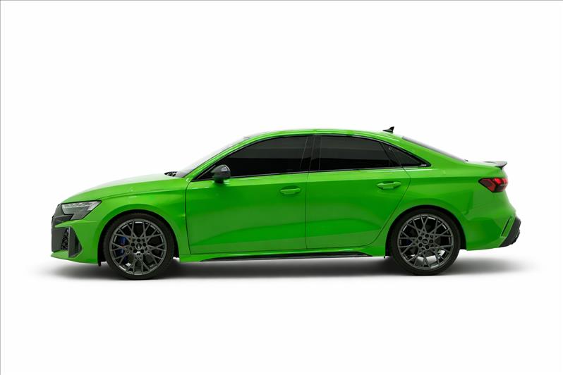 Audire ミントグリーンSサイズ AUDI RS3 2.5 TFSI Sedan Quattro - Prime Veículos Premium