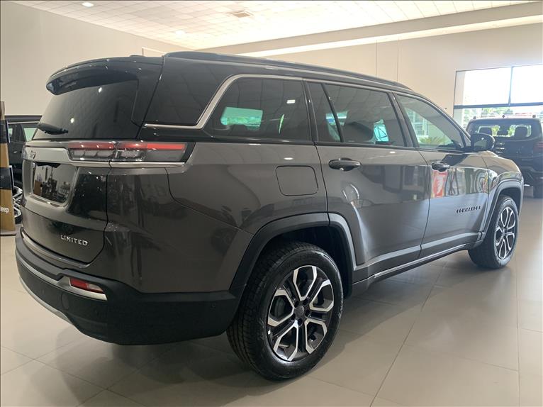 JEEP COMMANDER 1.3 T270 TURBO LIMITED 2025/2026 | Grupo Sinal