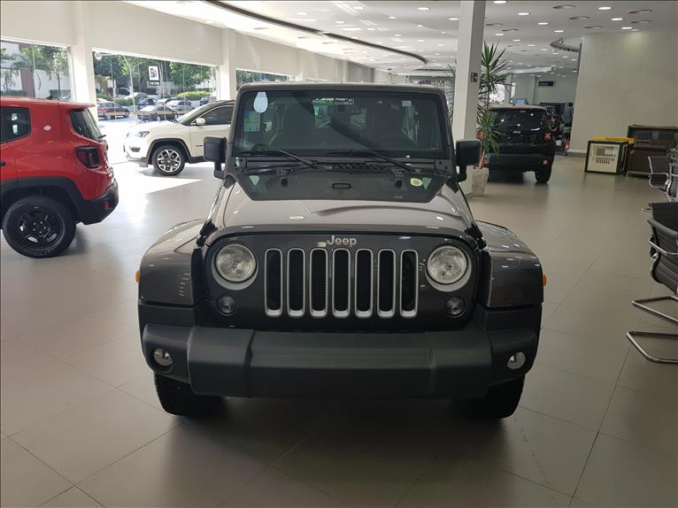 Jeep WRANGLER 3.6 Unlimited Sahara 4X4 V6