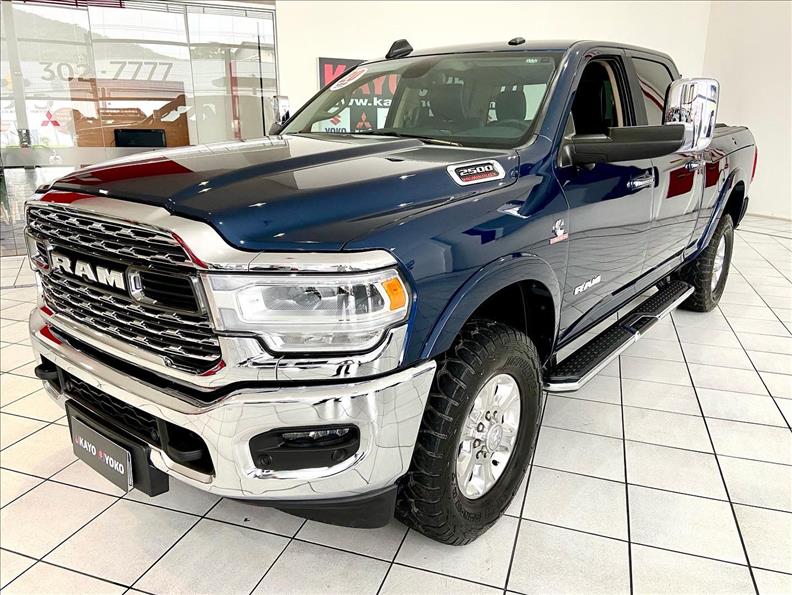 2500 6.7 I6 Turbo Laramie CD 4X4 2500 6.7 I6 Turbo Laramie CD 4X4