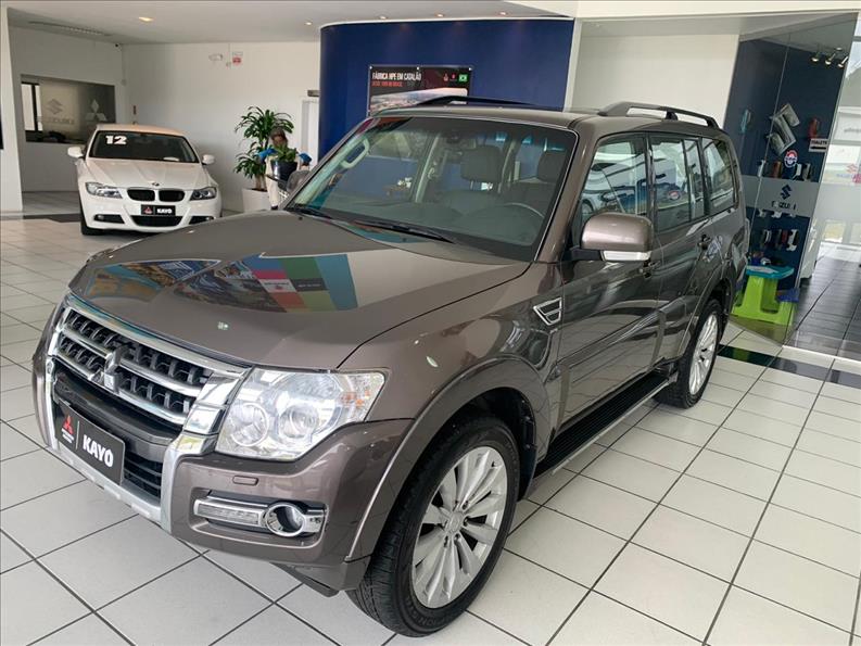 PAJERO FULL 3.2 HPE 4X4 16V Turbo Intercooler