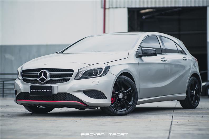 Mercedes-Benz-A 200-1.6 TURBO URBAN 16V GASOLINA 4P AUTOMÁTICO Mercedes-Benz-A 200-1.6 TURBO URBAN 16V GASOLINA 4P AUTOMÁTICO